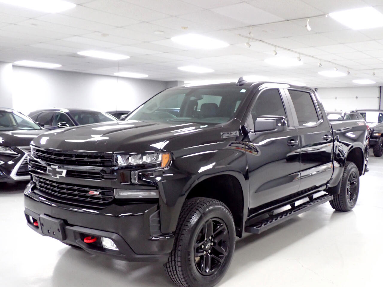 Used 2022 Chevrolet Silverado 1500 LT Trail Boss w/ Convenience Package II image 4