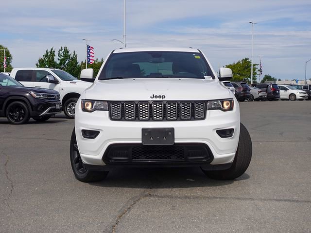 Used 2019 Jeep Grand Cherokee Altitude RWD image 2