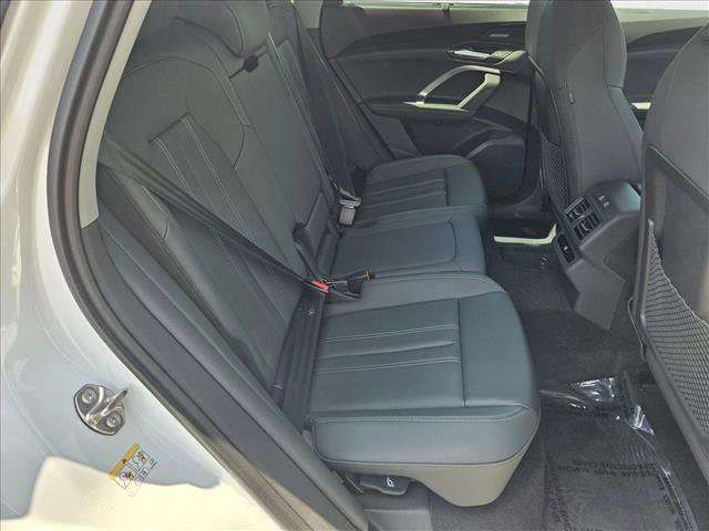 New 2025 Audi Q5 Premium Plus image 15