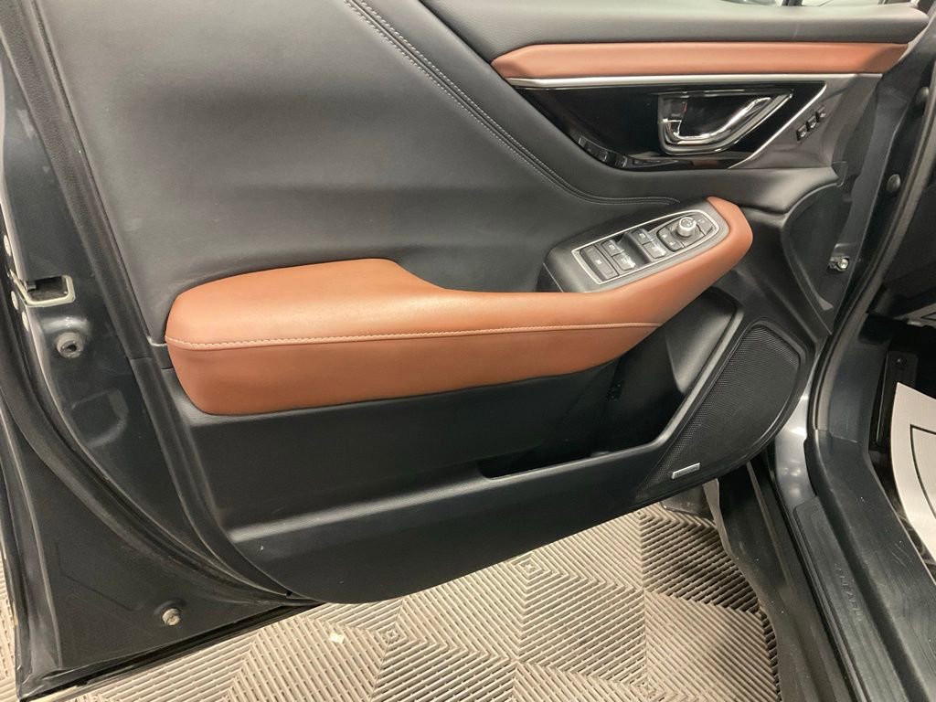 Used 2024 Subaru Outback Touring w/ Popular Package #2 image 13