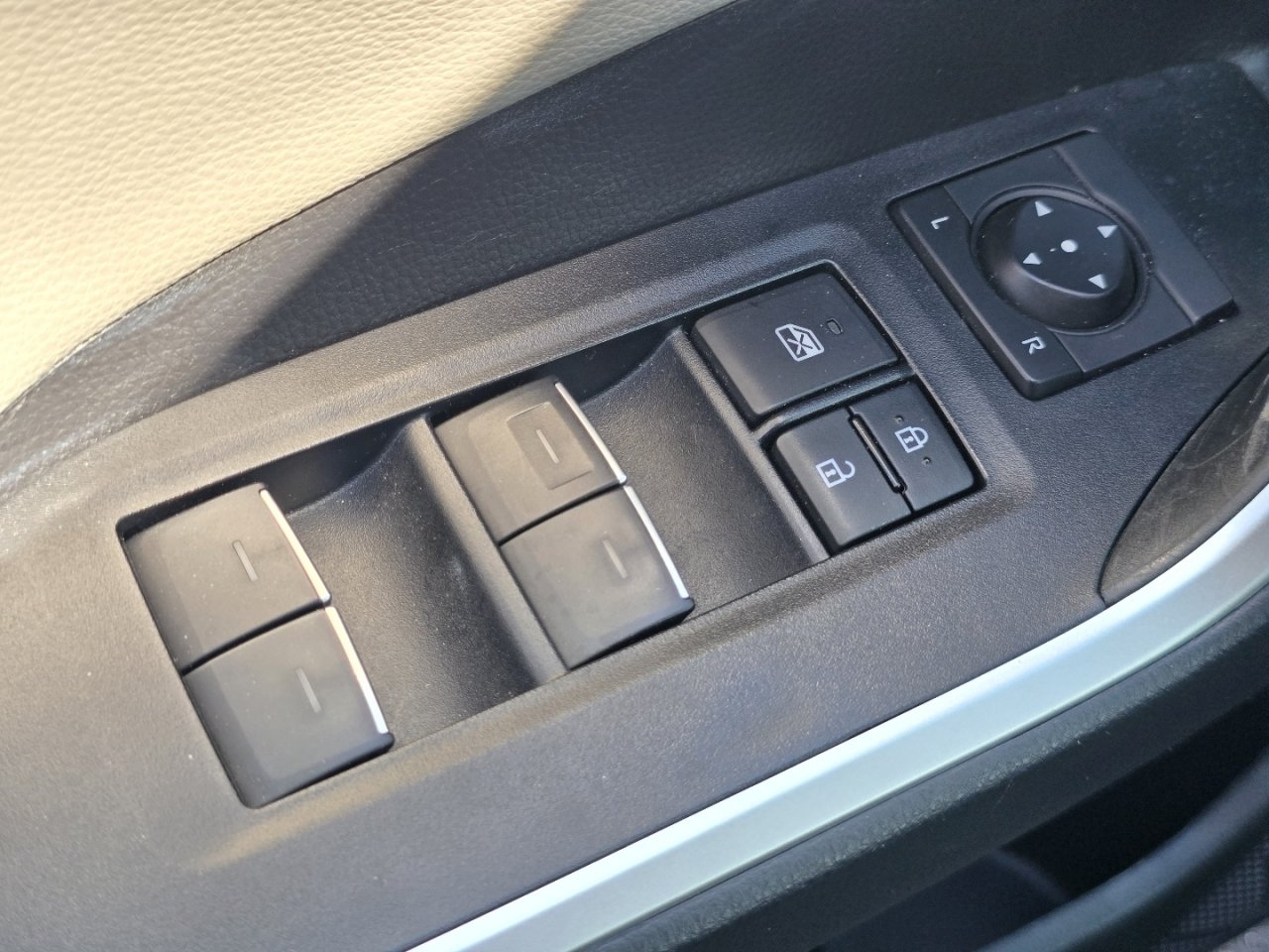 Certified 2024 Toyota RAV4 Adventure AWD/4WD image 23
