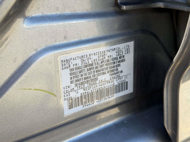 Used 2024 Nissan Sentra SV FWD image 28