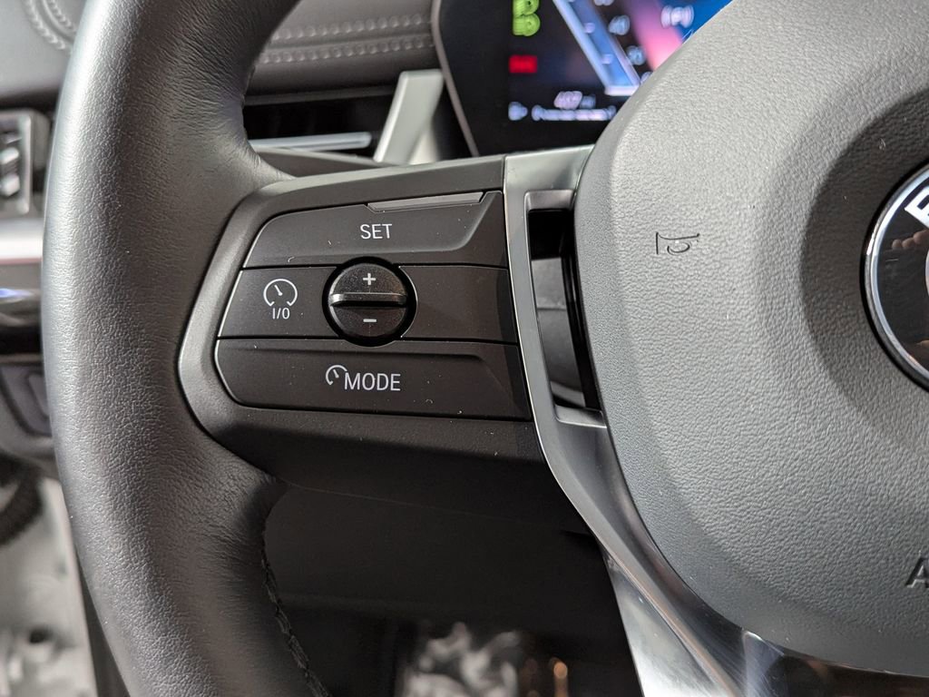 Used 2025 BMW X1 xDrive28i w/ Technology Package image 26