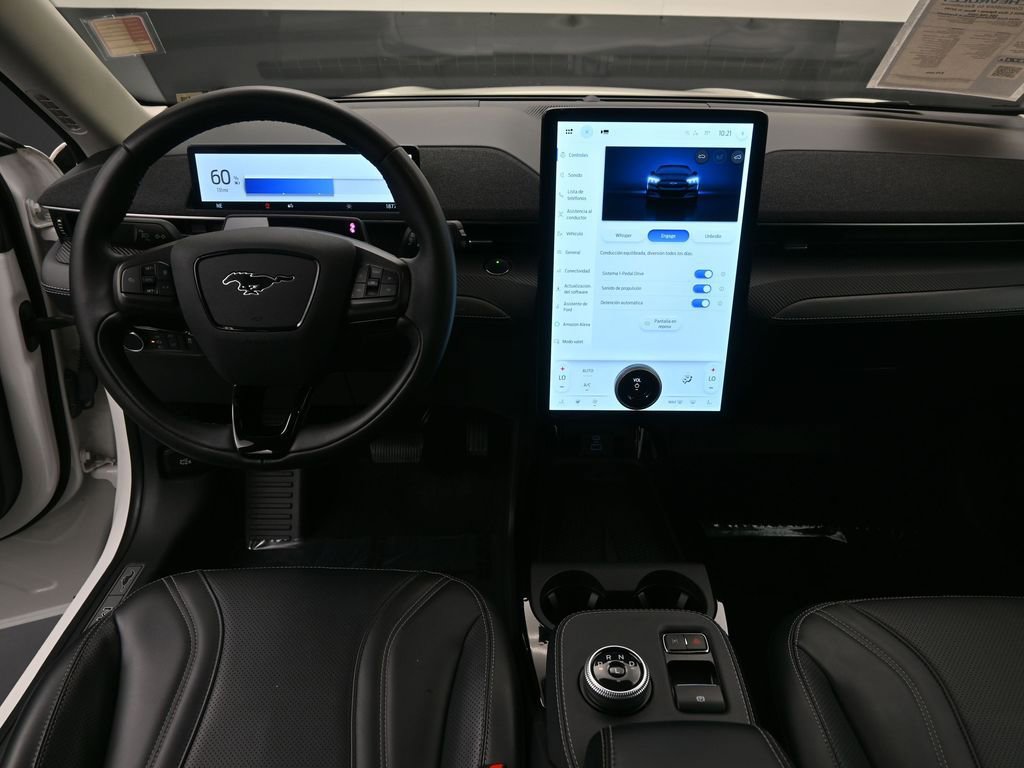 Used 2023 Ford Mustang Mach-E Premium image 16