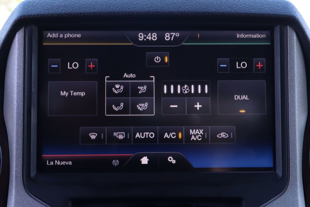 Used 2014 Ford F350 Lariat image 28