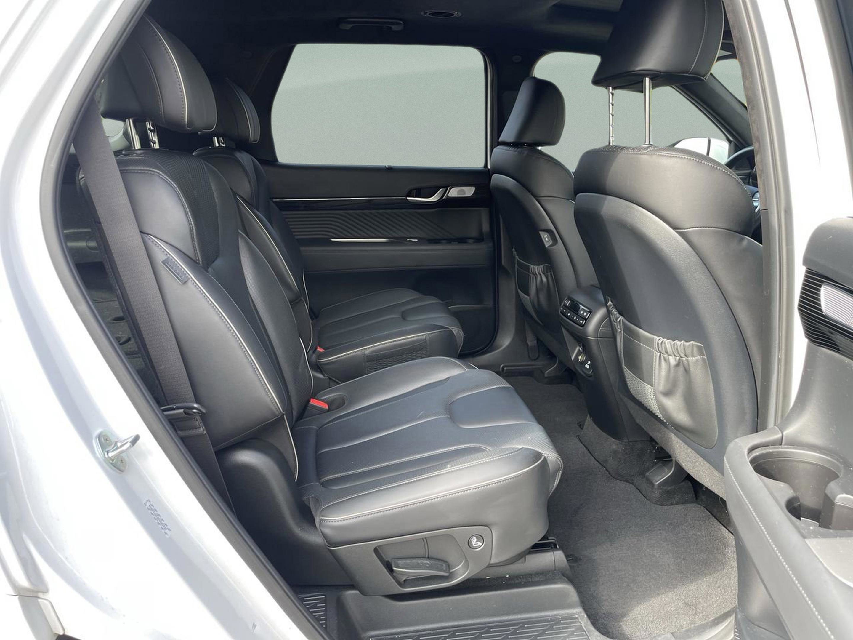 Certified 2023 Hyundai Palisade Calligraphy image 16