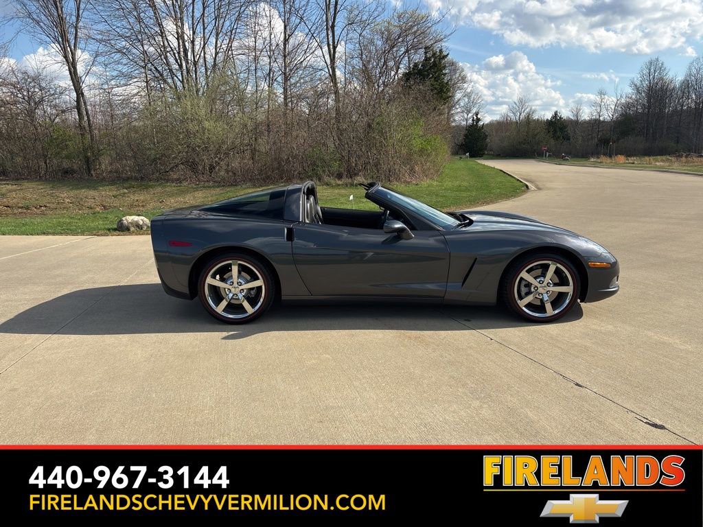 Used 2010 Chevrolet Corvette Coupe w/ 1LT image 10