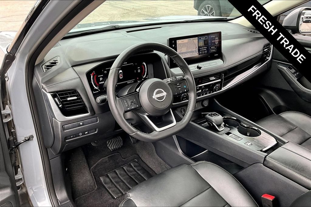 Used 2024 Nissan Rogue SL w/ SL Premium Package FWD image 5