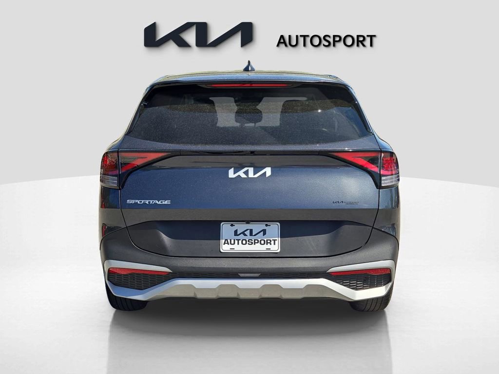 Certified 2024 Kia Sportage EX image 9