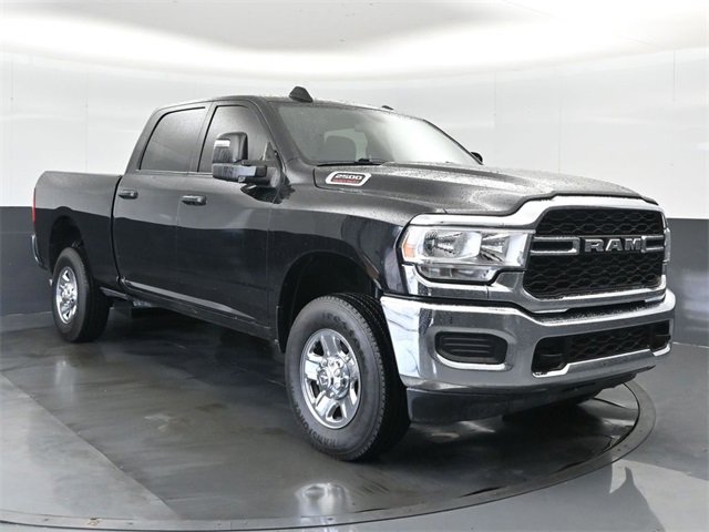 Used 2024 RAM 2500 Tradesman w/ Chrome Appearance Group image 1