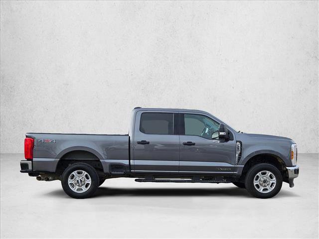 Used 2025 Ford F250 XLT image 4