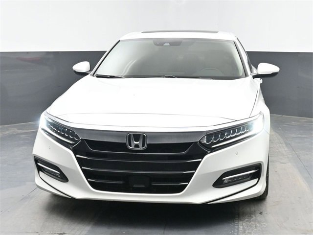 Used 2019 Honda Accord Touring image 3