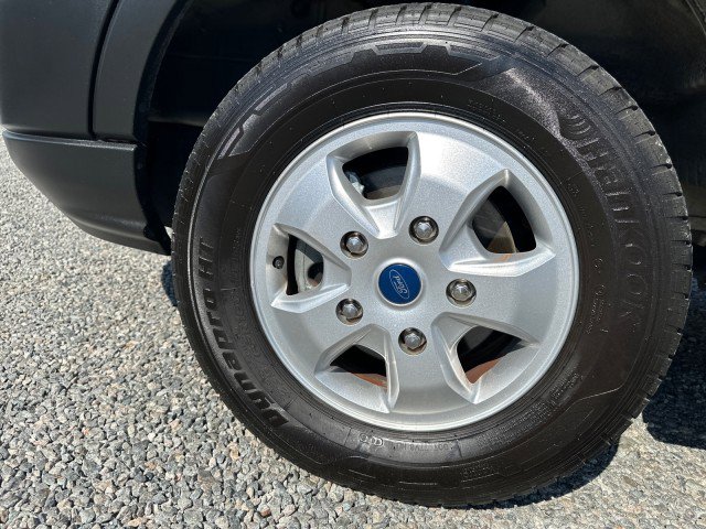 Used 2019 Ford Transit 250 130 Low Roof RWD image 16