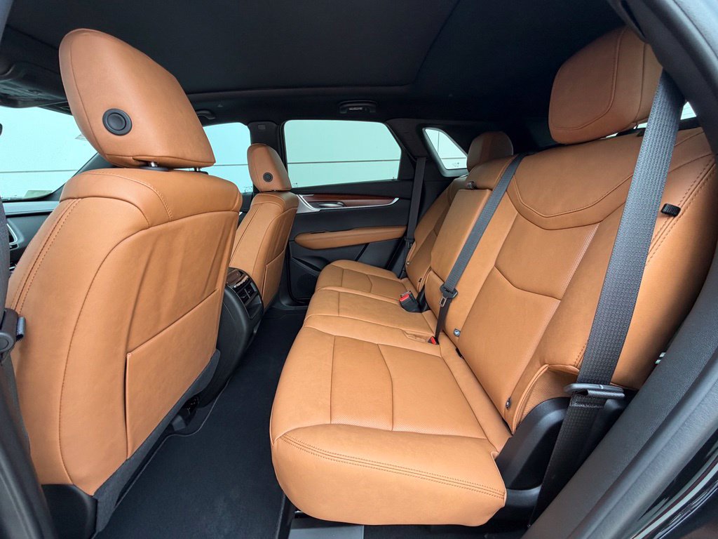 New 2026 Cadillac XT5 Premium Luxury w/ Driver Assist Package FWD image 18