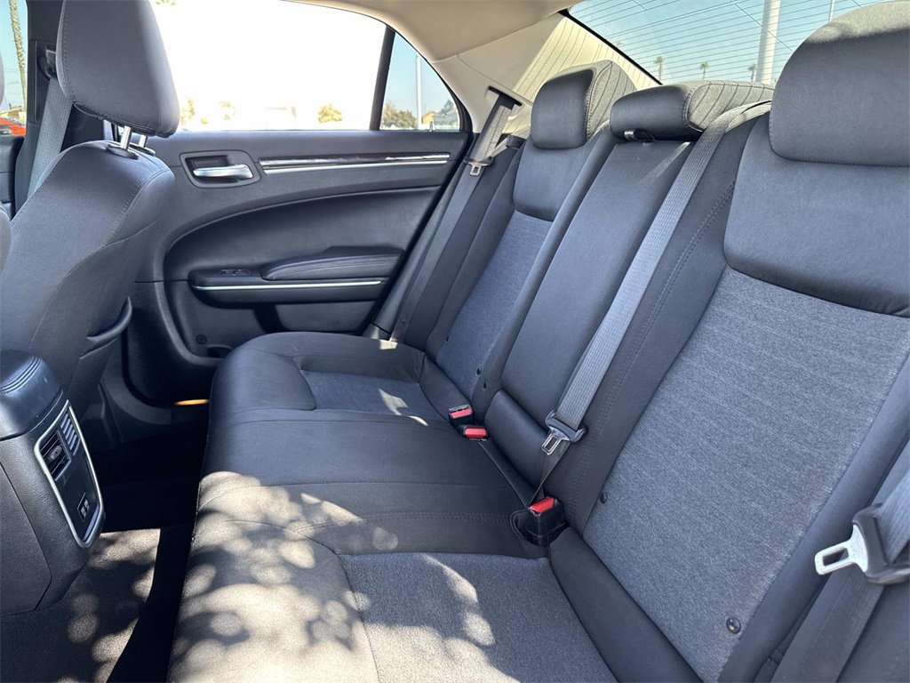Used 2023 Chrysler 300 Touring image 16