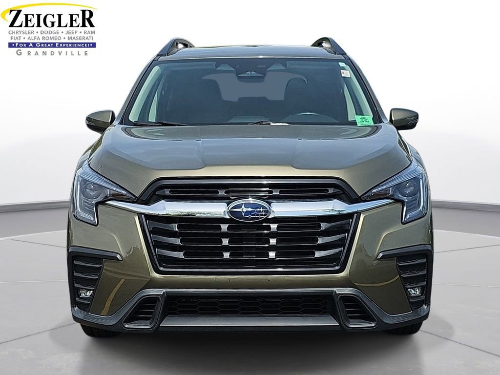 Used 2023 Subaru Ascent Limited AWD/4WD image 2
