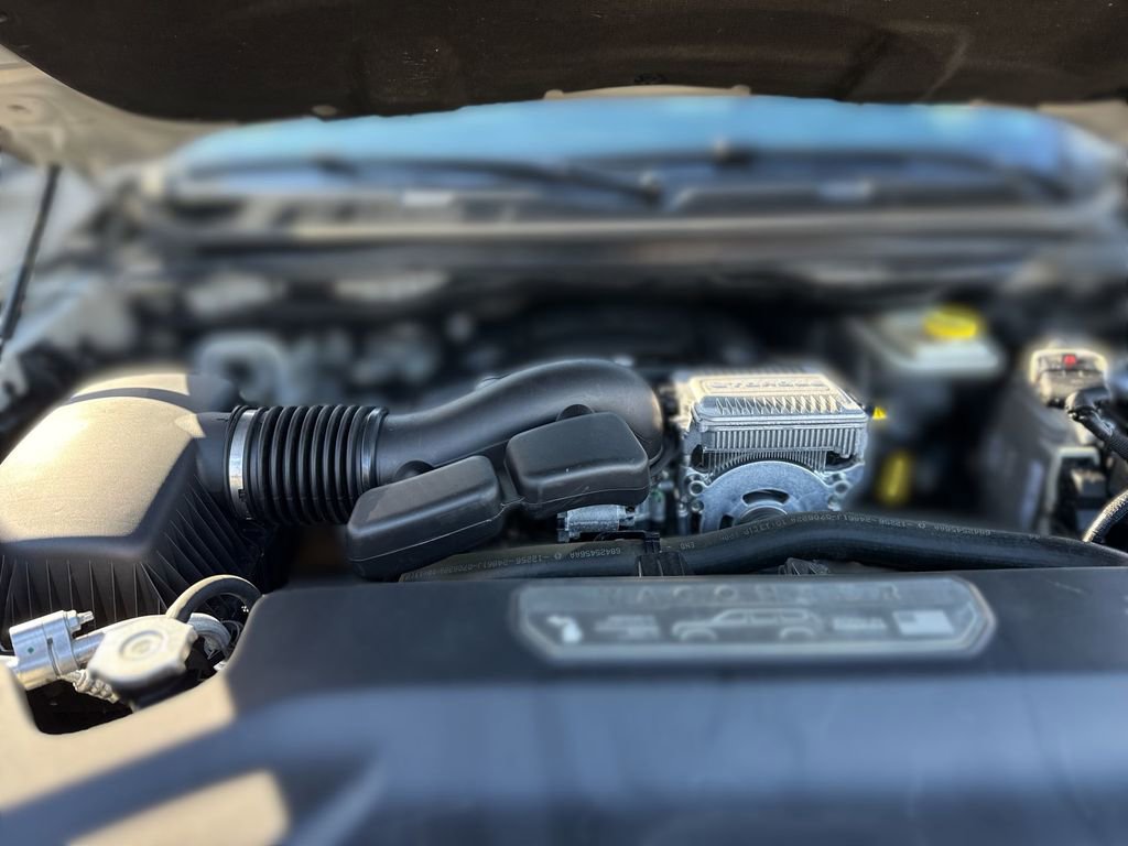 Used 2022 Jeep Wagoneer Series III w/ Flexible Seating Group image 17