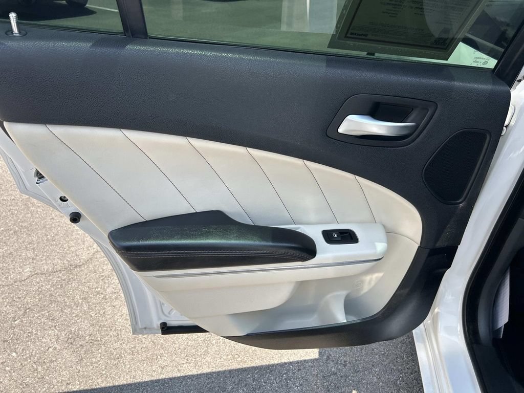 Used 2018 Dodge Charger SXT Plus w/ Quick Order Package 29J RWD image 26
