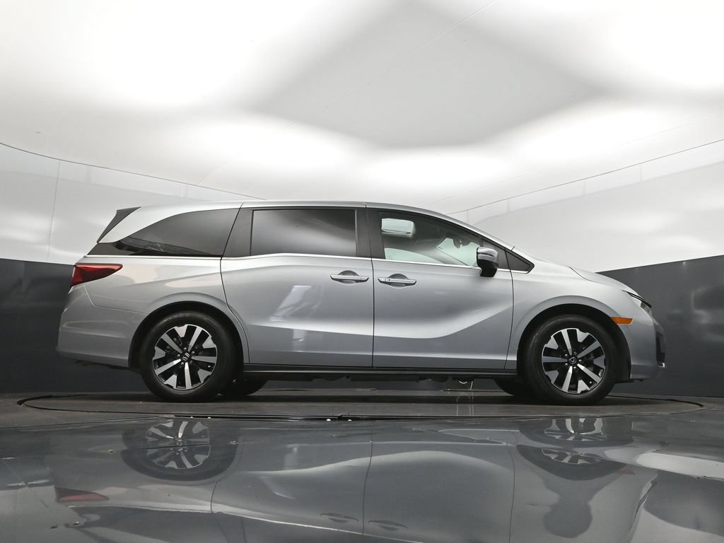 Used 2025 Honda Odyssey EX-L image 44