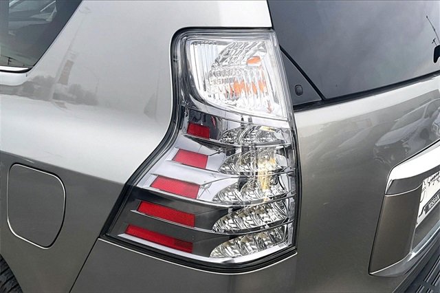 Used 2022 Lexus GX 460 Premium image 20