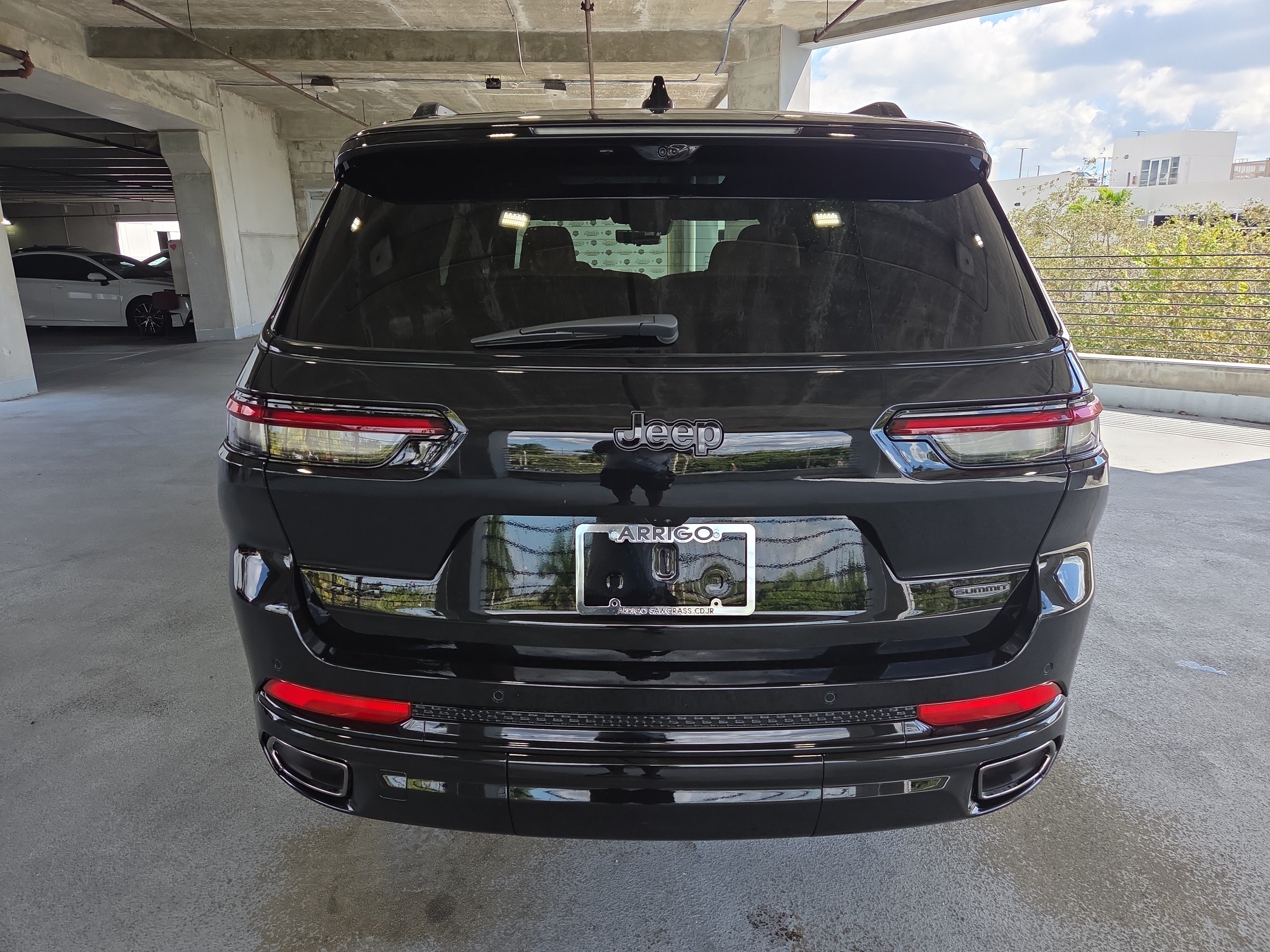 New 2025 Jeep Grand Cherokee L Summit AWD/4WD image 6