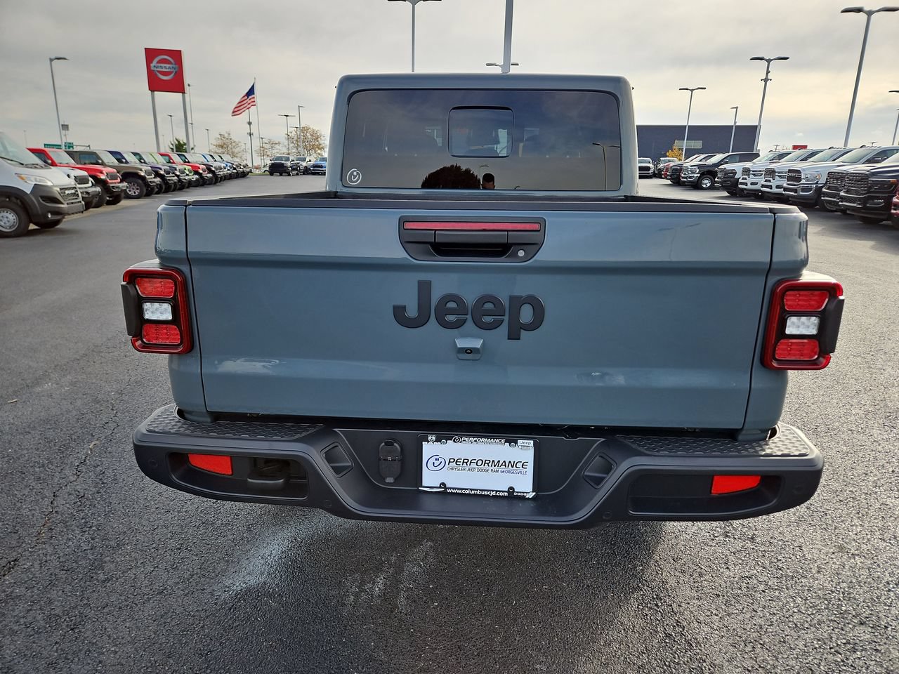 New 2026 Jeep Gladiator Sport AWD/4WD image 6