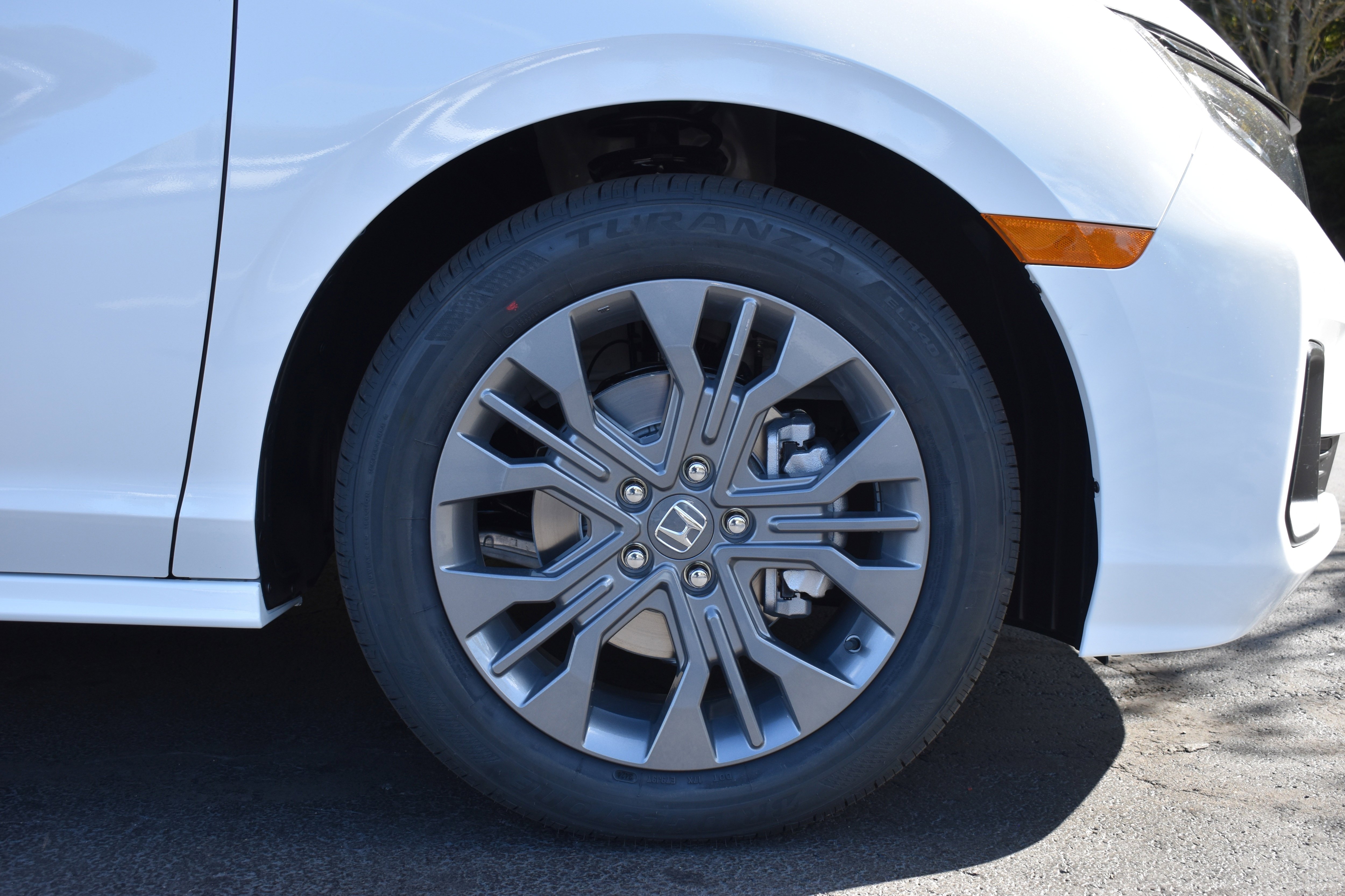 New 2026 Honda Odyssey Touring image 10