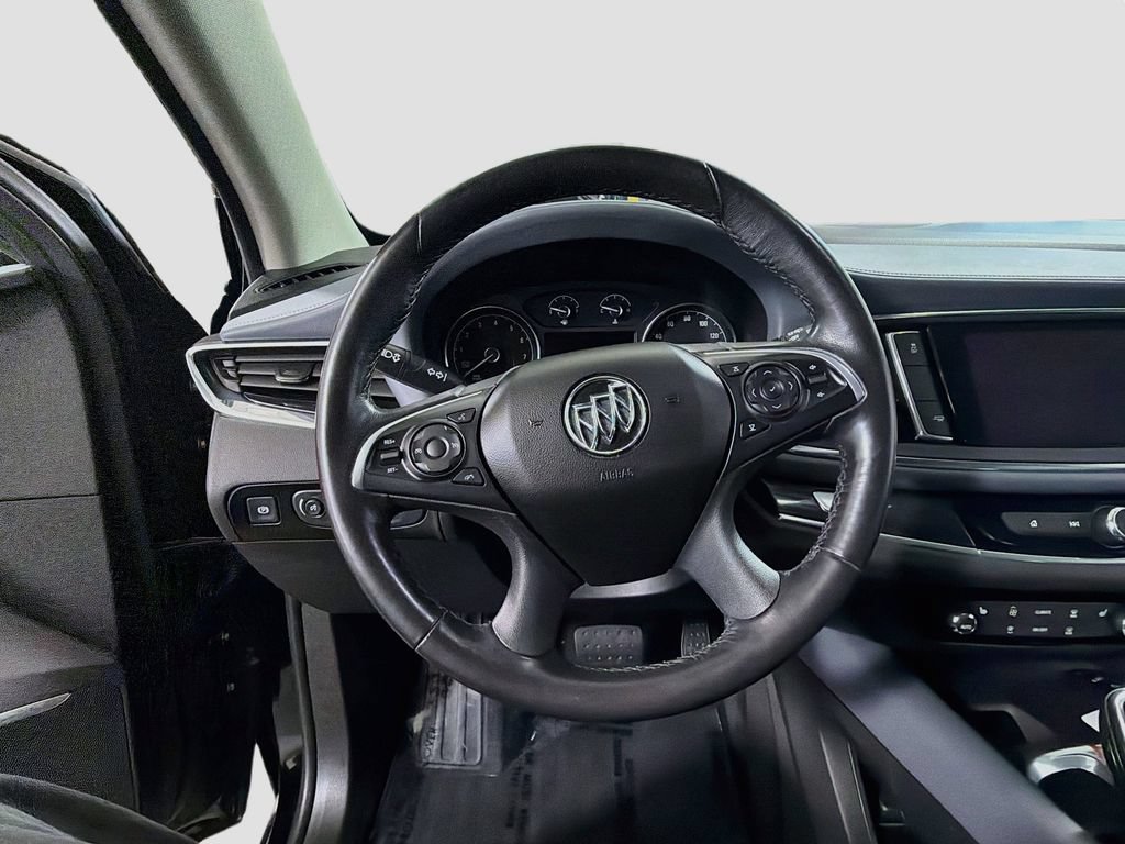 Used 2018 Buick Enclave Essence w/ Trailering Package FWD image 13