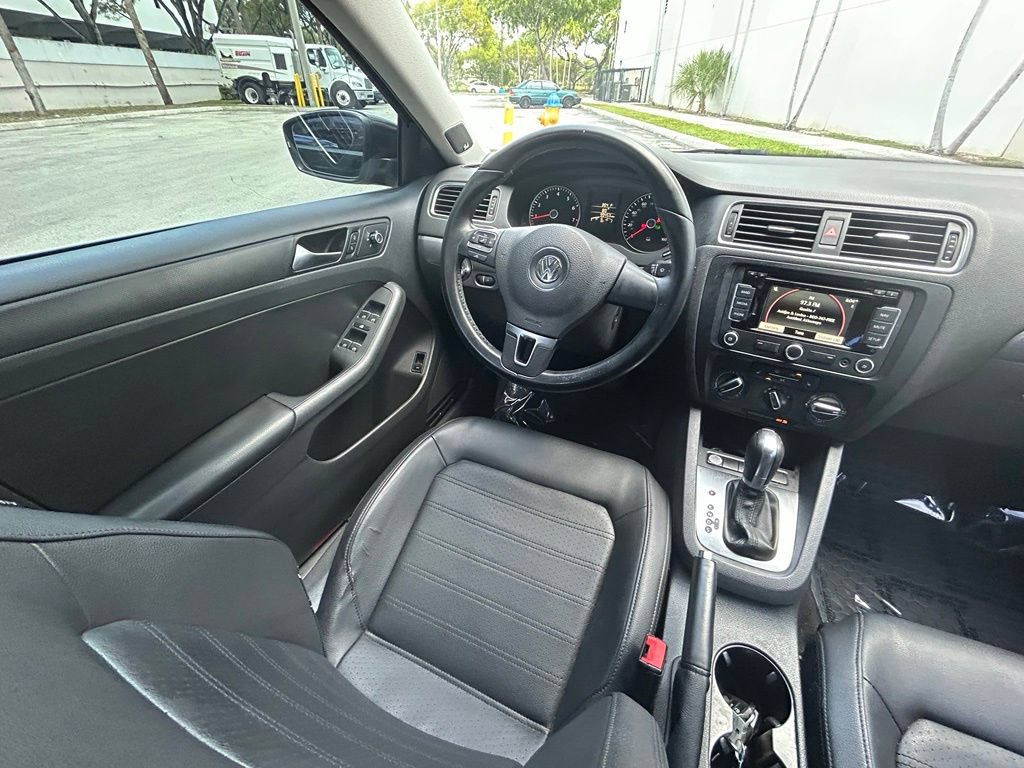 Used 2014 Volkswagen Jetta SEL FWD image 8