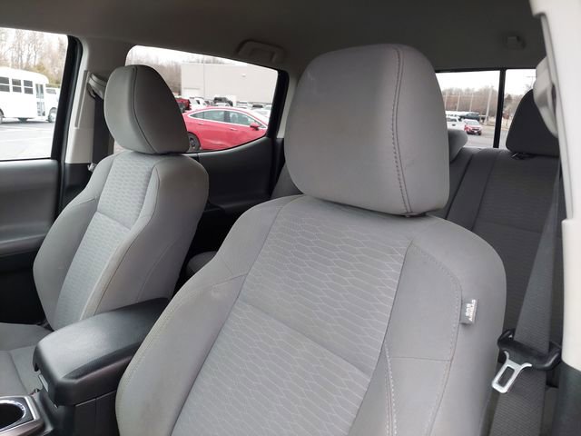 Used 2019 Toyota Tacoma SR5 image 9
