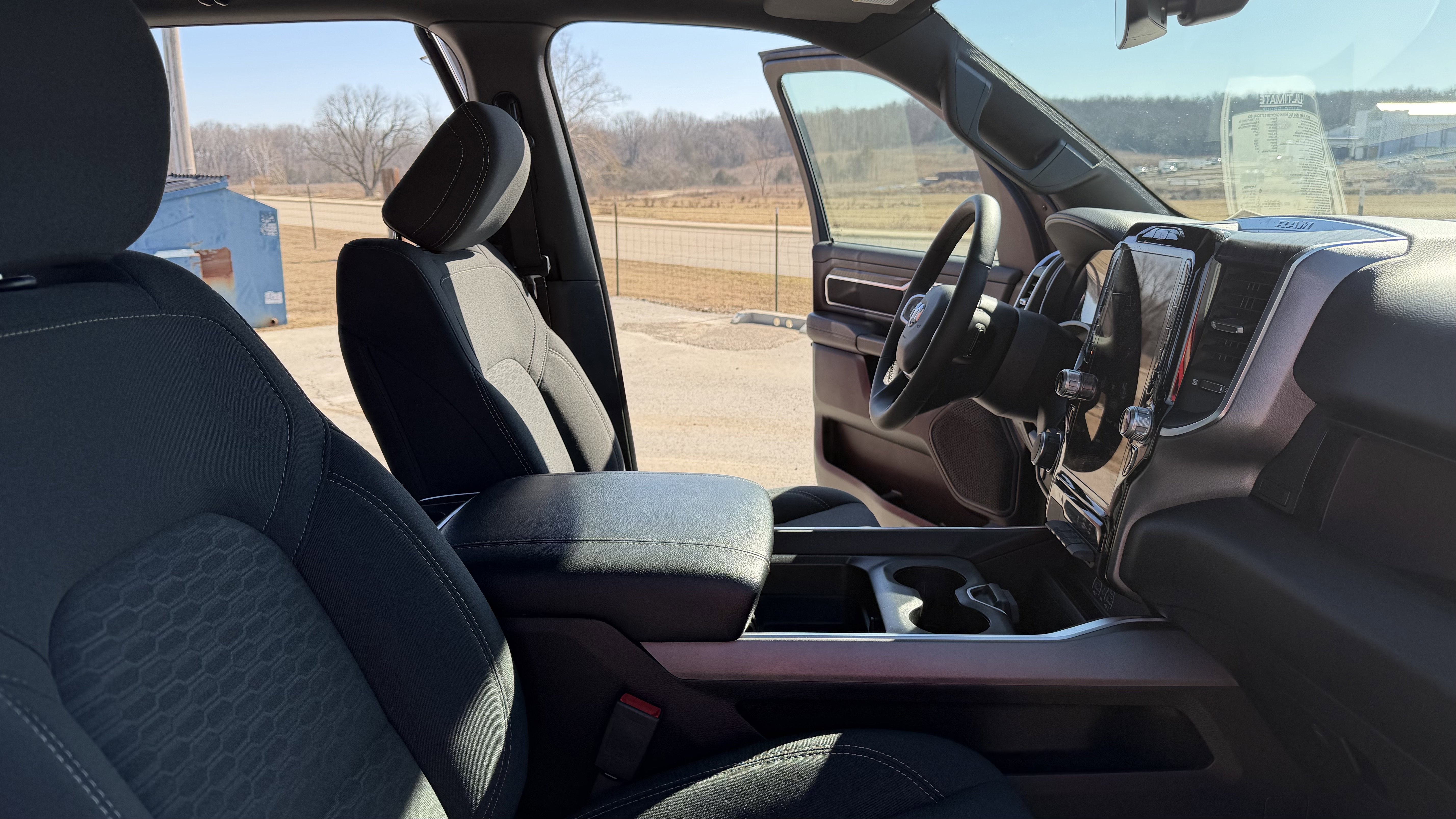 Used 2025 RAM 1500 Big Horn AWD/4WD image 33