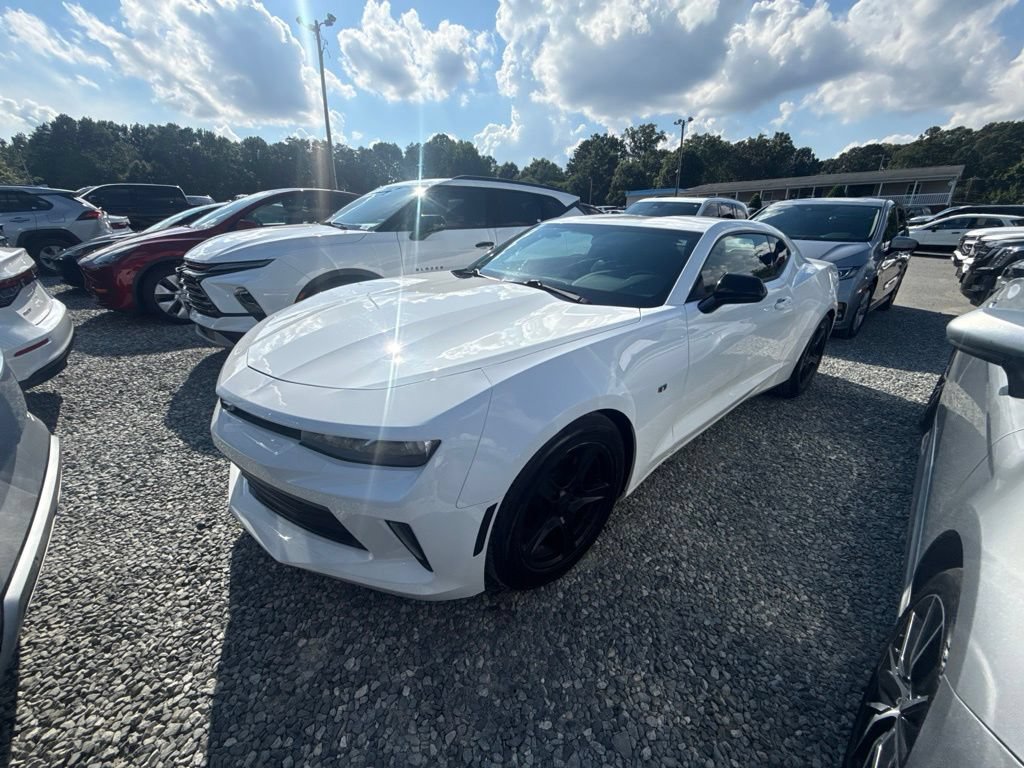 Used 2018 Chevrolet Camaro LT w/ Technology Package RWD video 1