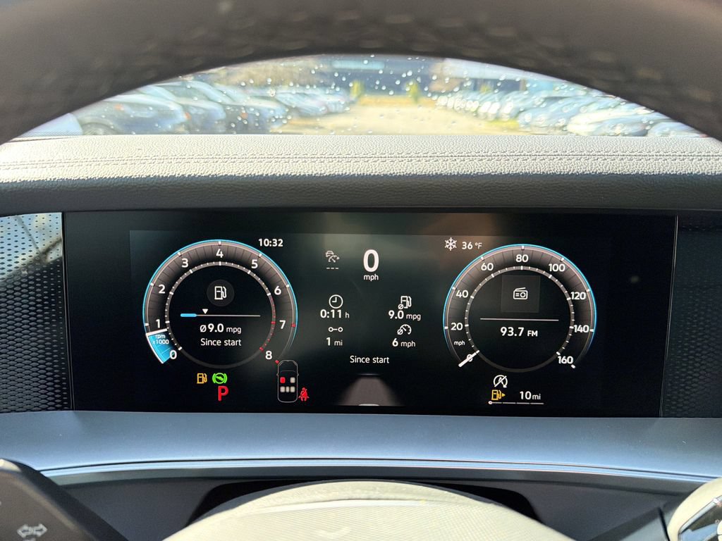 New 2026 Volkswagen Tiguan SE R-Line FWD image 29