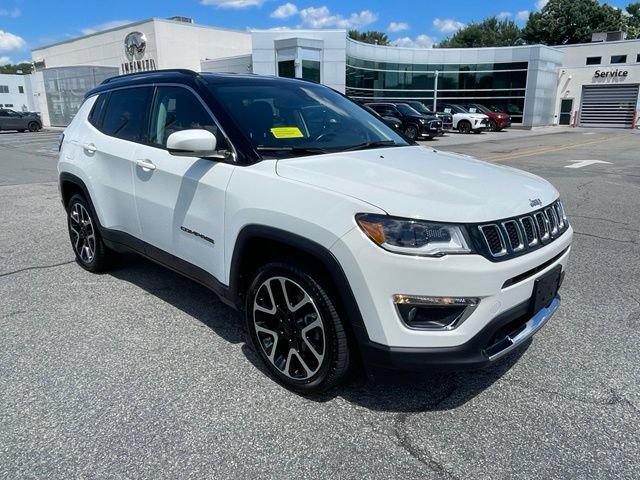 Used 2021 Jeep Compass Limited w/ Elite Exterior Group AWD/4WD image 2