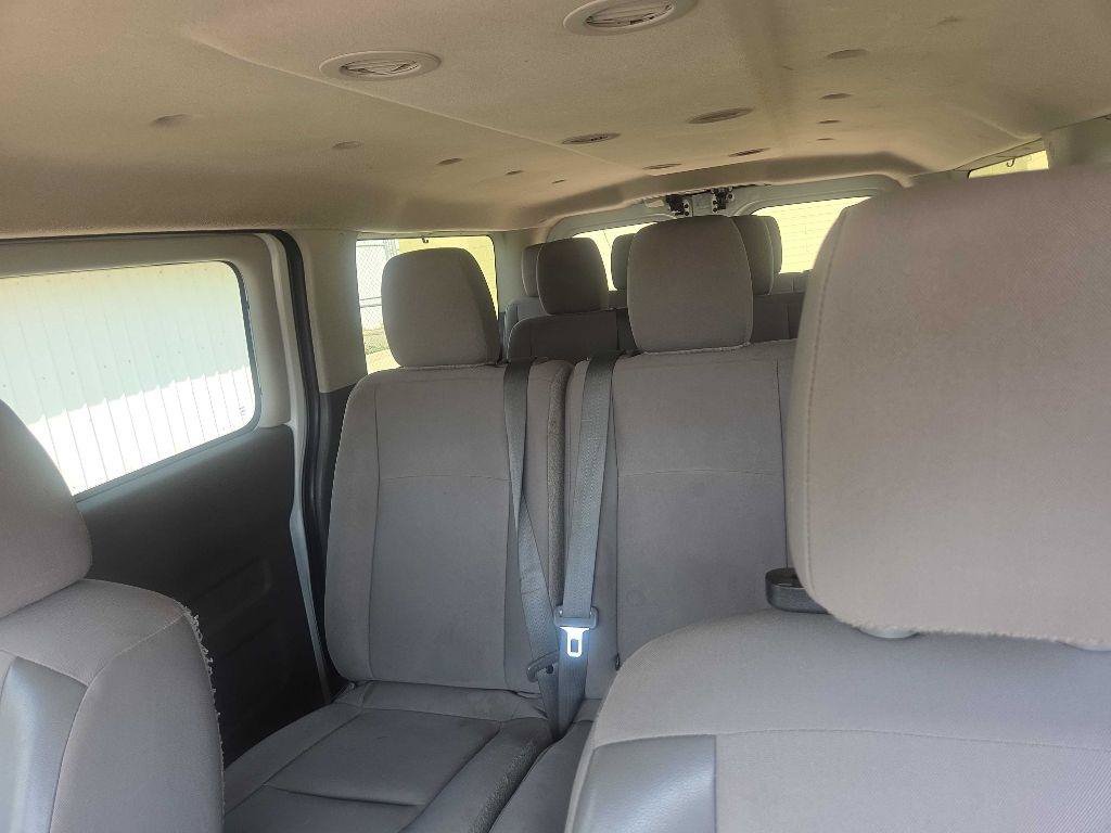 Used 2016 Nissan NV 3500 S RWD image 17