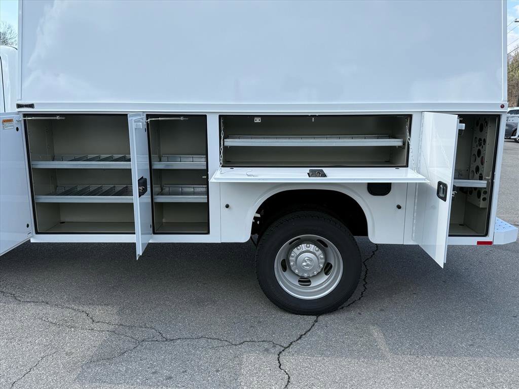 New 2026 RAM 5500 Tradesman w/ Chrome Appearance Group image 13