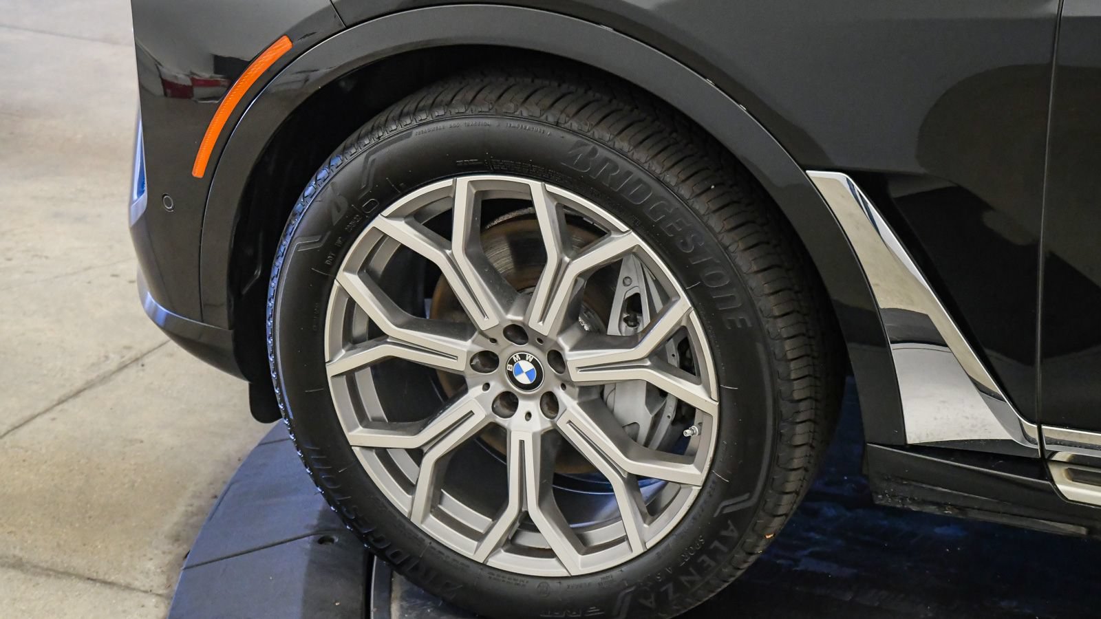 Certified 2024 BMW X7 xDrive40i AWD/4WD image 10