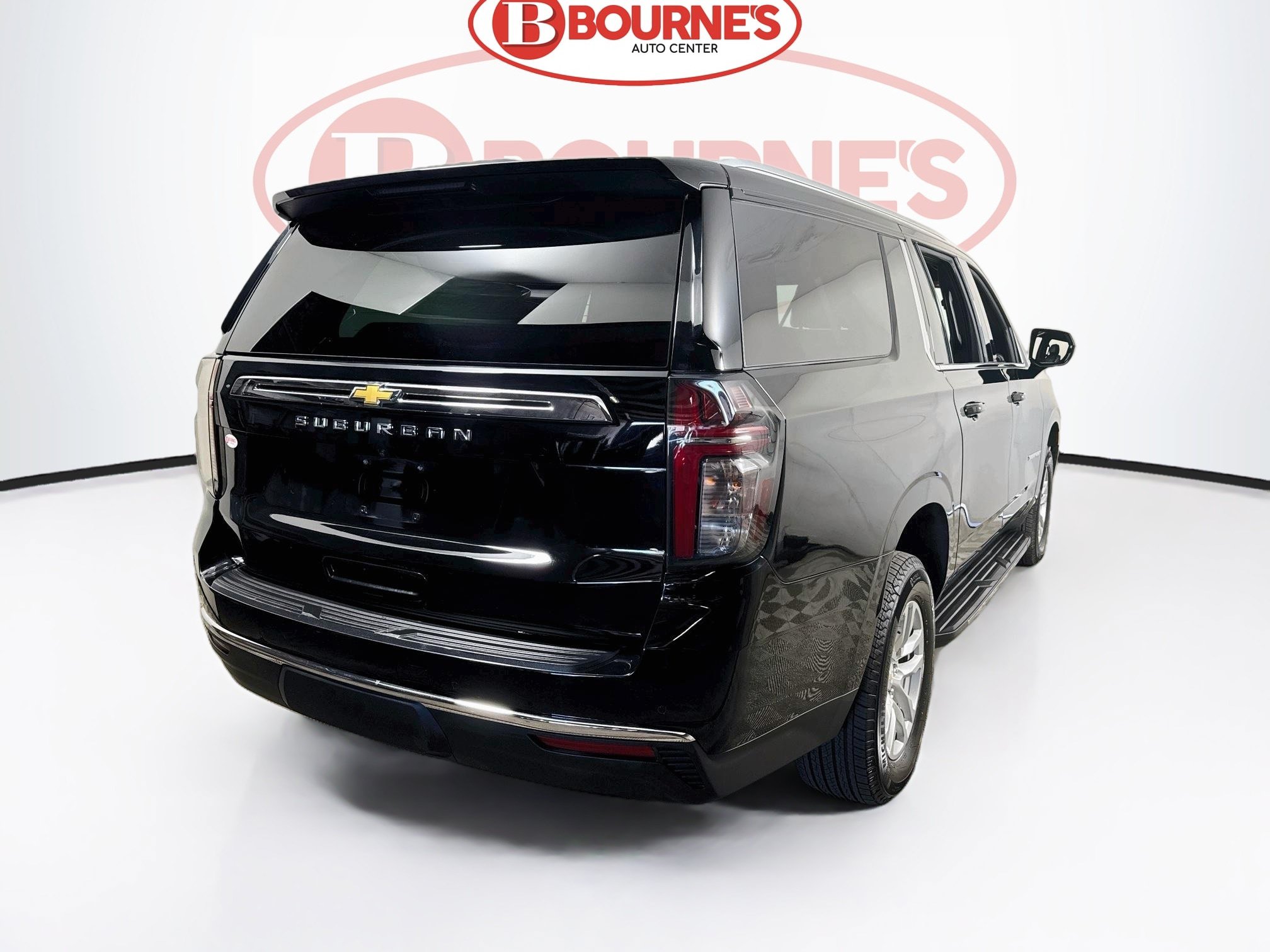Used 2023 Chevrolet Suburban LS AWD/4WD image 8
