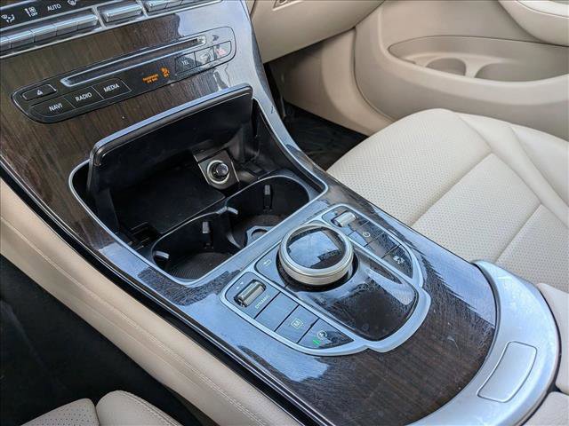 Used 2018 Mercedes-Benz GLC 300 4MATIC image 12