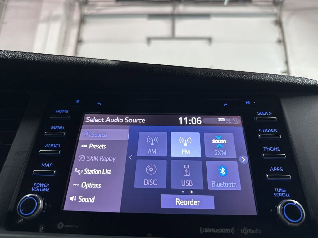 Used 2019 Toyota Sienna XLE FWD image 31