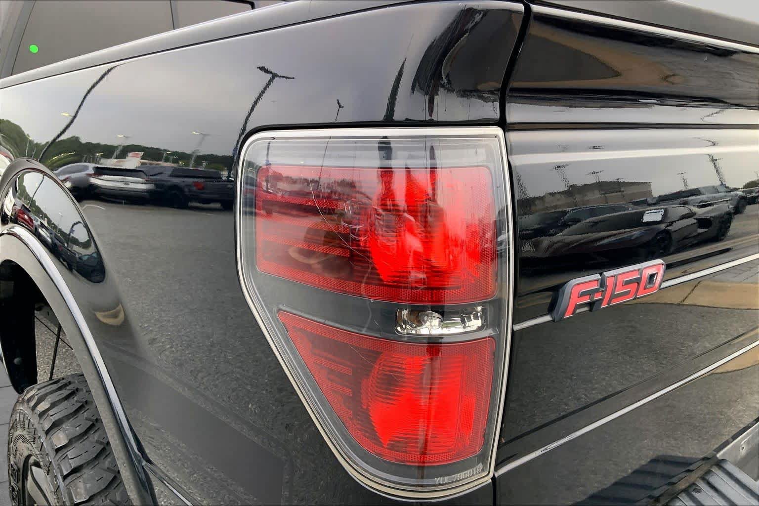 Used 2013 Ford F150 FX4 w/ FX Appearance Pkg AWD/4WD image 26