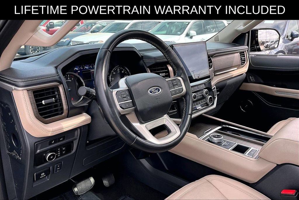 Used 2024 Ford Expedition Limited image 17