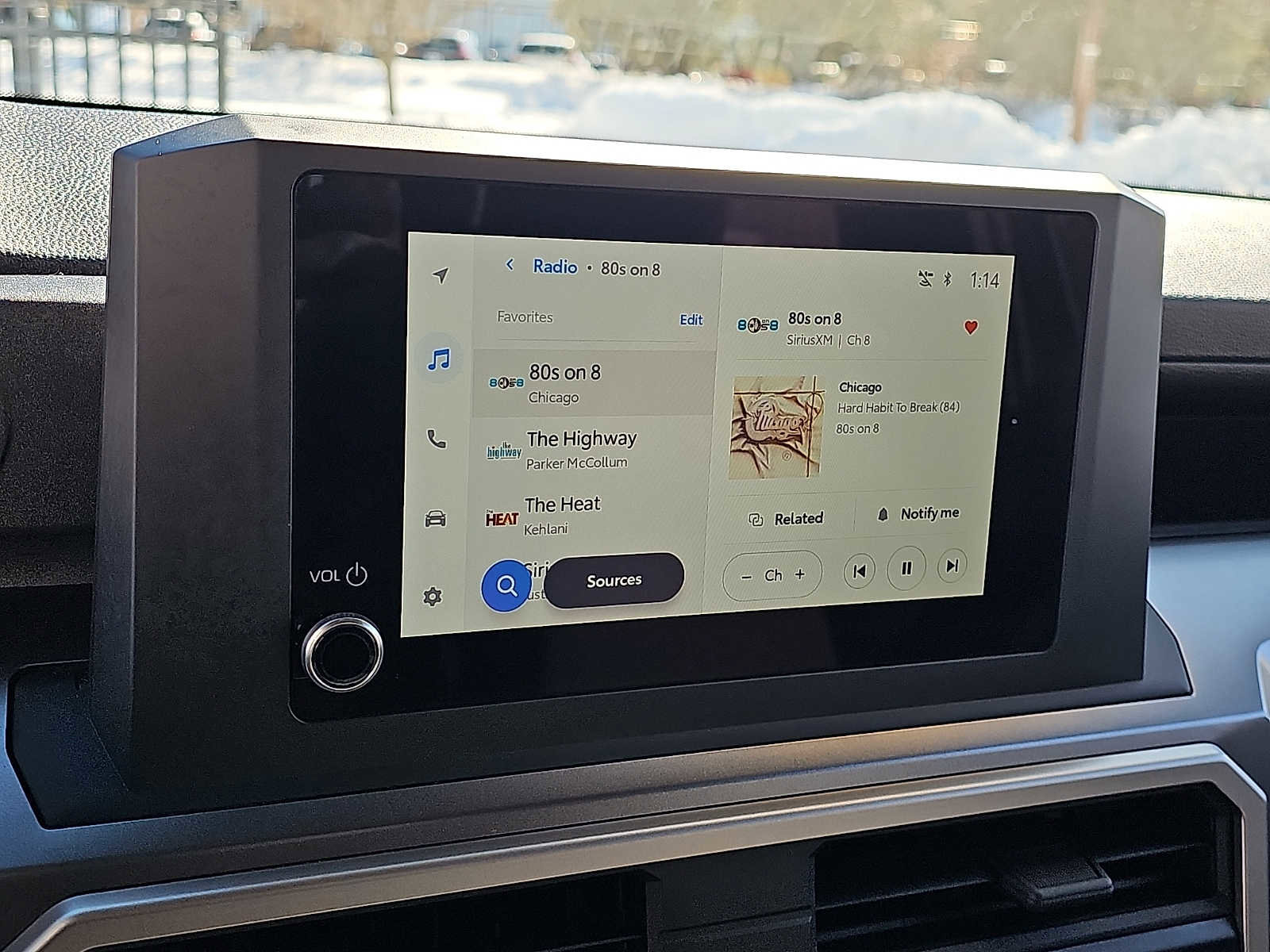 Used 2025 Toyota 4Runner SR5 AWD/4WD image 17