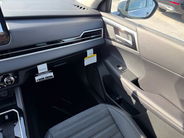 New 2026 Mitsubishi Outlander SE FWD image 21