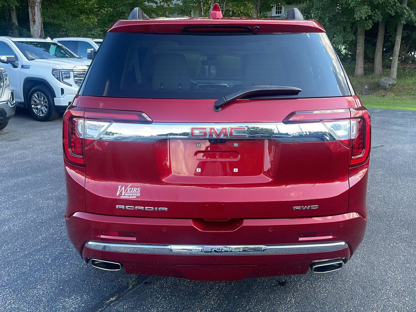 Used 2022 GMC Acadia Denali w/ Denali Ultimate Package AWD/4WD image 5