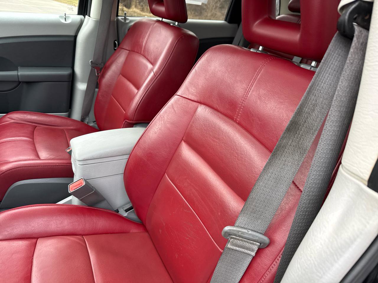 Used 2010 Chrysler PT Cruiser w/ PT Cruiser Couture Edition FWD image 11