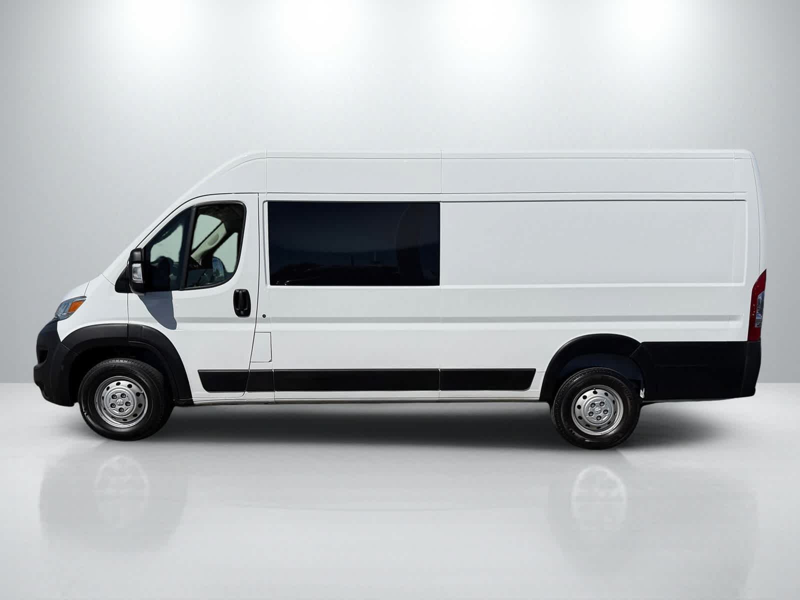 Used 2023 RAM ProMaster 3500 FWD image 2