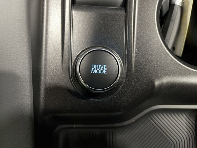 Used 2026 Ford Explorer Active w/ Active Comfort Package image 34