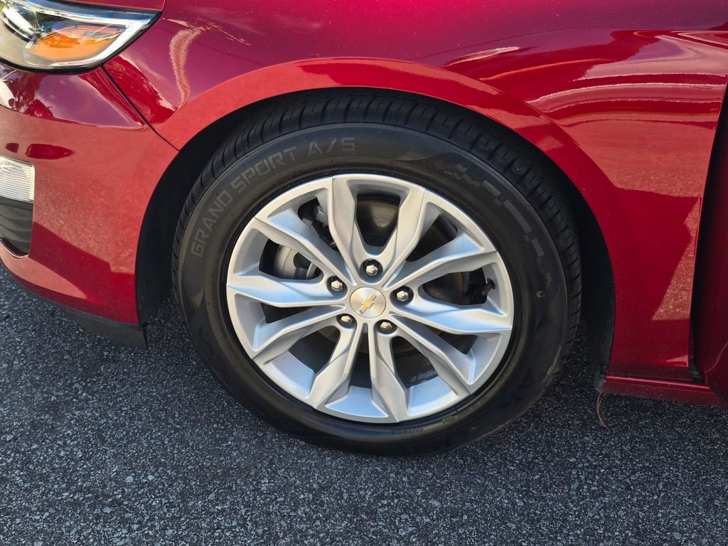 Certified 2025 Chevrolet Malibu LT FWD image 27