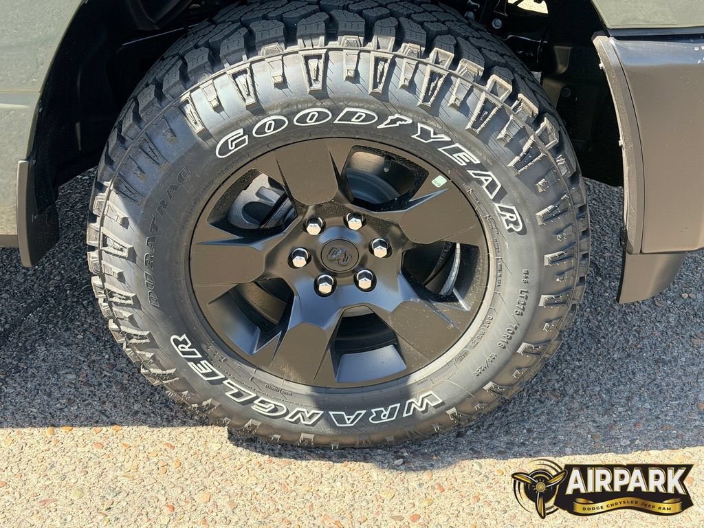 New 2026 RAM 1500 Warlock AWD/4WD image 10
